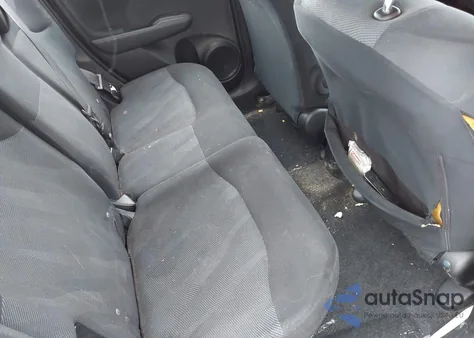 2009 Honda Fit Sport z USA, uszkodzony, nr VIN JHMGE88629S024940